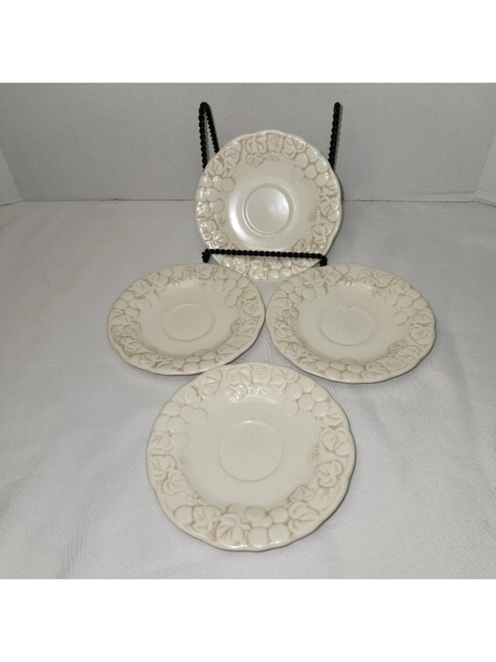 Metlox Poppy Trail Antique White Sculptured Grape Saucers 6" Set Of 4 Vintage